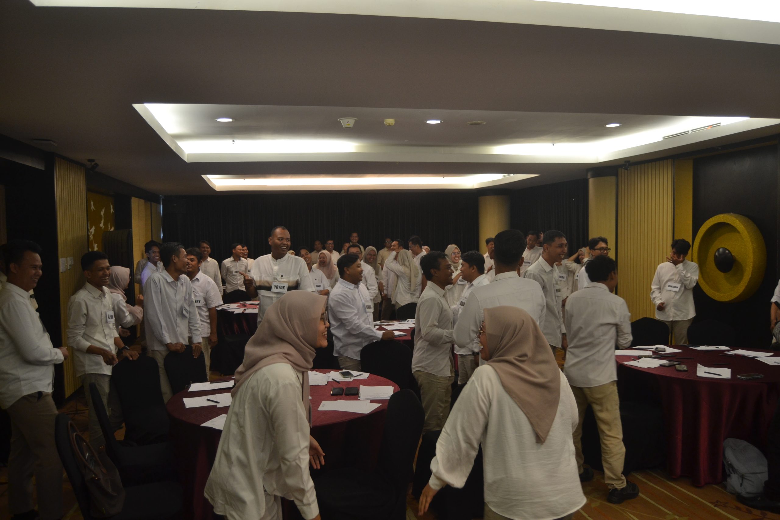 Trainer Service Excellence Palu