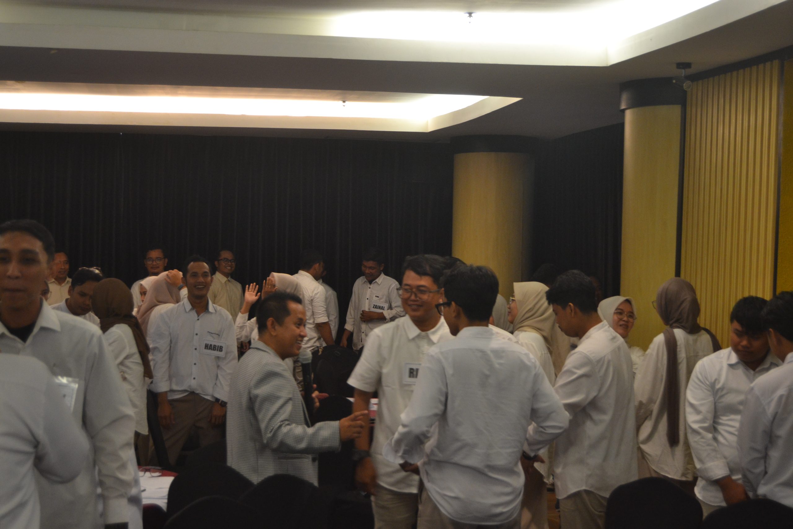Trainer Service Excellence Batam