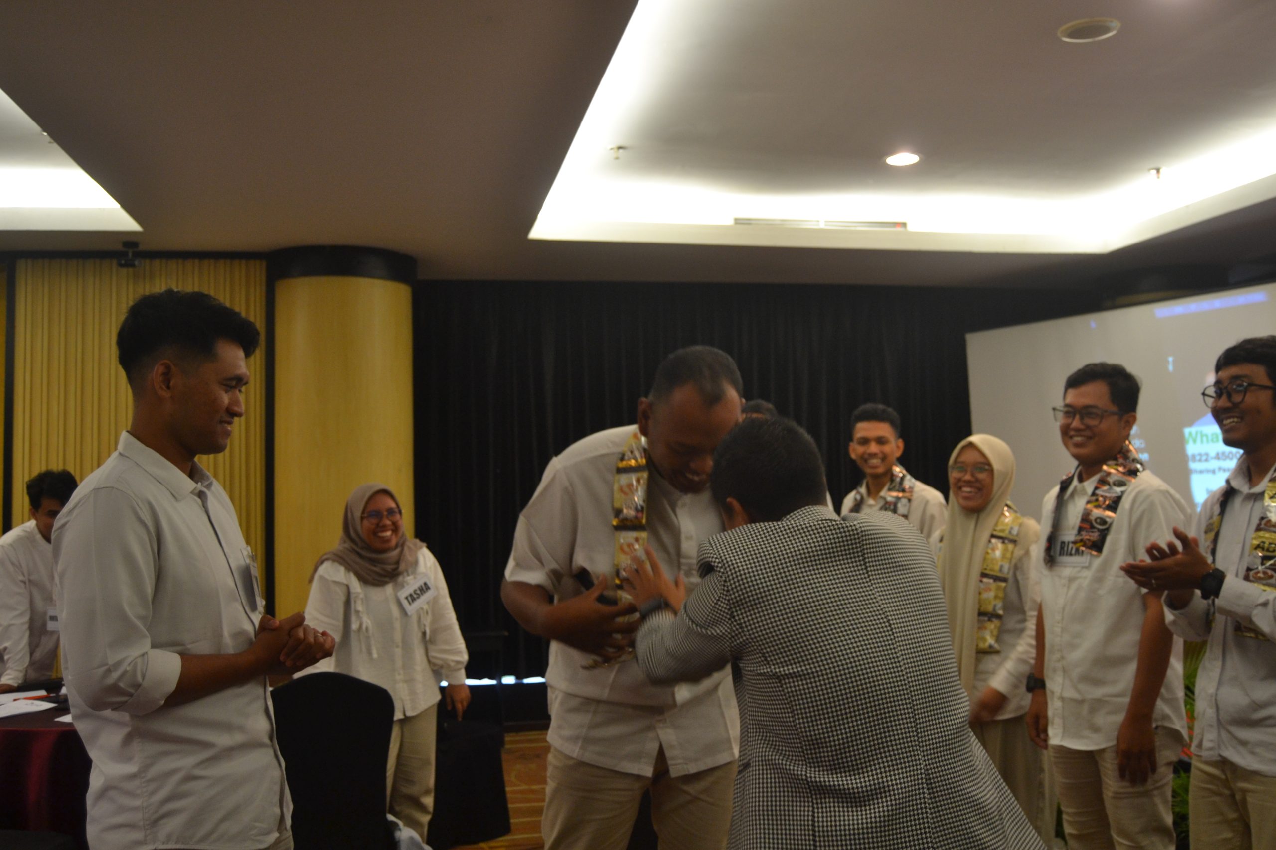 Trainer Service Excellence Demak