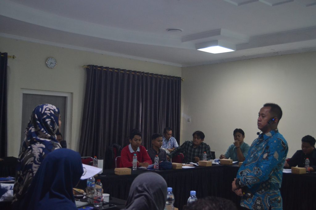 Keberanian Menentukan Arah Kepemimpinan